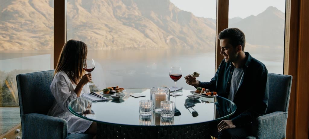 Azur Lodge Dining