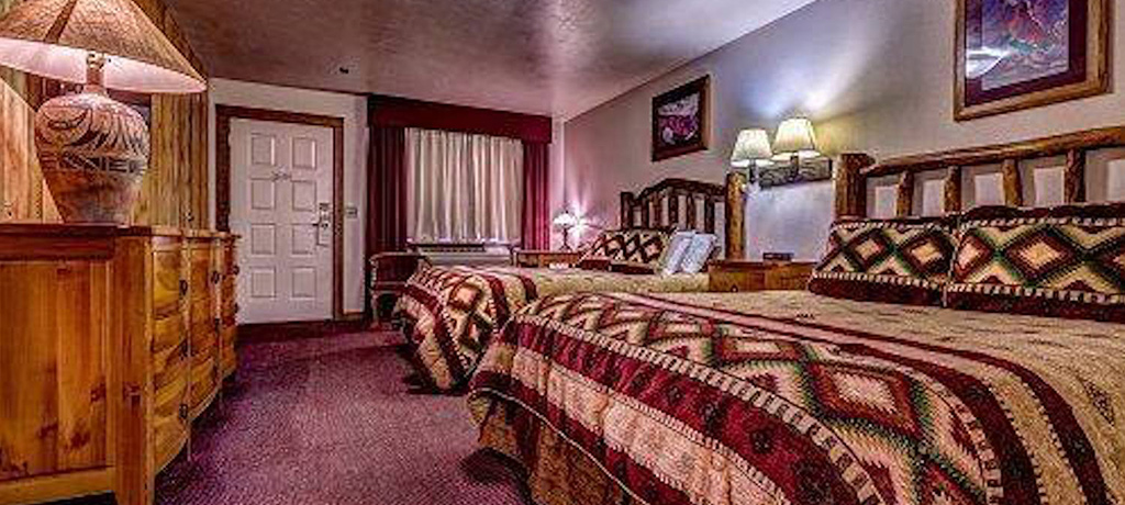 North America Utah Bluff Desert Rose Cabins Lodge Queen Room