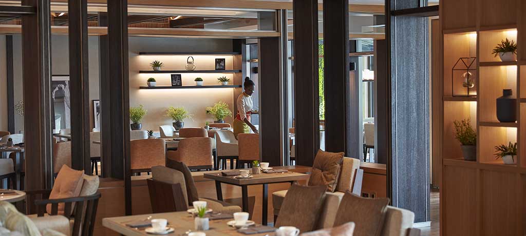 UAE dubai Mandarin Oriental Jumeira Dubai Lounge