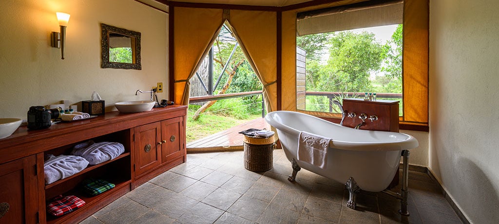 Africa Kenya Masai Mara Olare Mara Kempinski Deluxe Tent bathroom