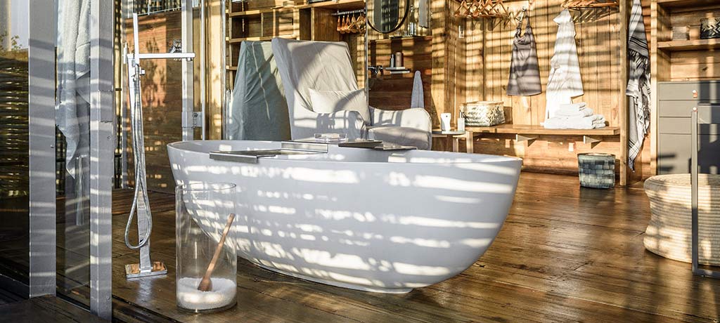 luxury suite bath