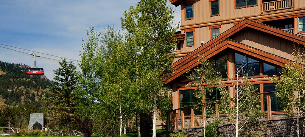 North America Wyoming Jackson Teton Mountain Lodge exterior
