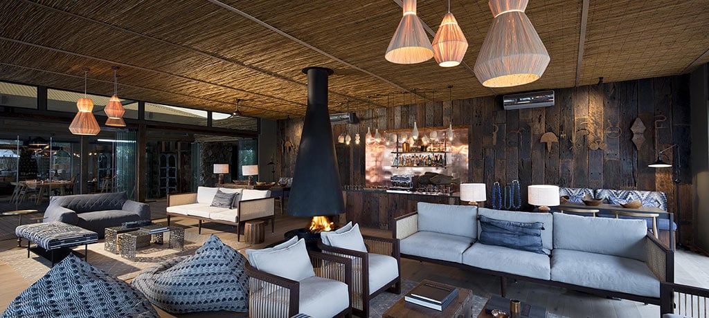 Africa Zambia Livingstone Thorntree River Lodge Bar Lounge