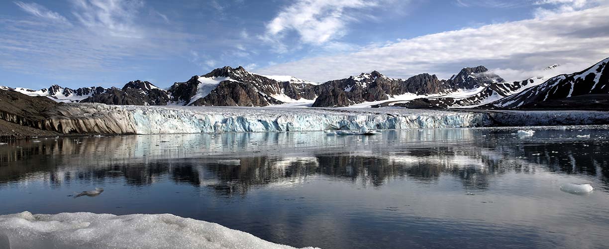 Arctic-Greenland-Glacier-resized-2019